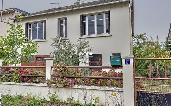 Maison à vendre    4 pièces •  Montluçon