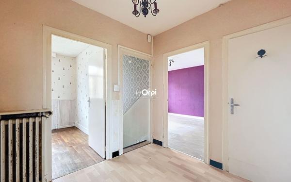 Maison à vendre    4 pièces •  Montluçon