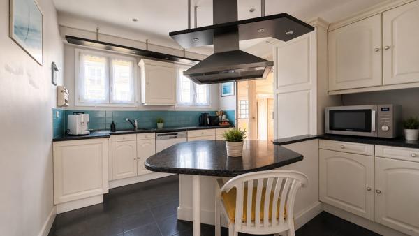 LOCMIQUELIC - Maison 5 Chambres
