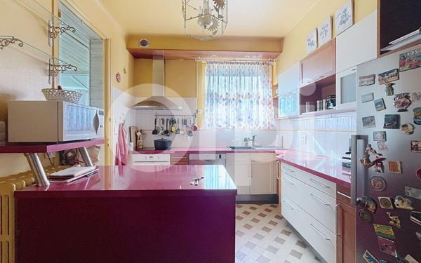 Maison à louer    5 pièces •  Brive-la-Gaillarde