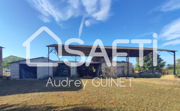 Ancien corps de ferme idéalement situé avec terrain constructible