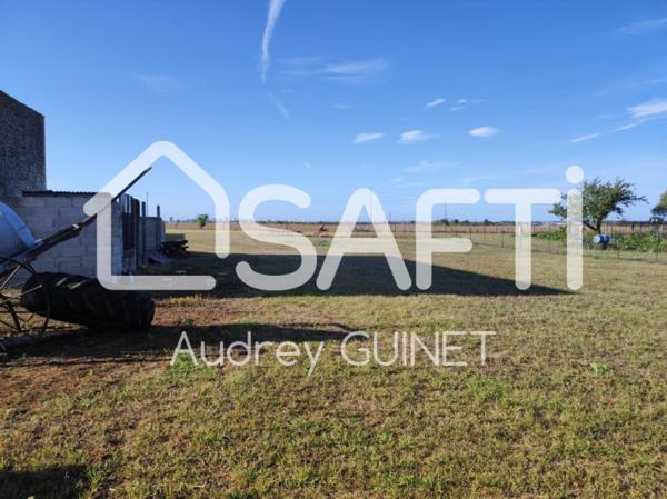Ancien corps de ferme idéalement situé avec terrain constructible