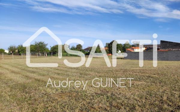 Ancien corps de ferme idéalement situé avec terrain constructible