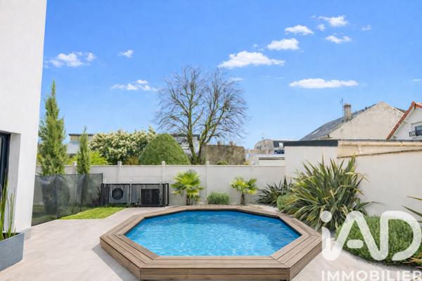 Maison à vendre 5 pièces 147 m² Sainte-Geneviève-des-Bois