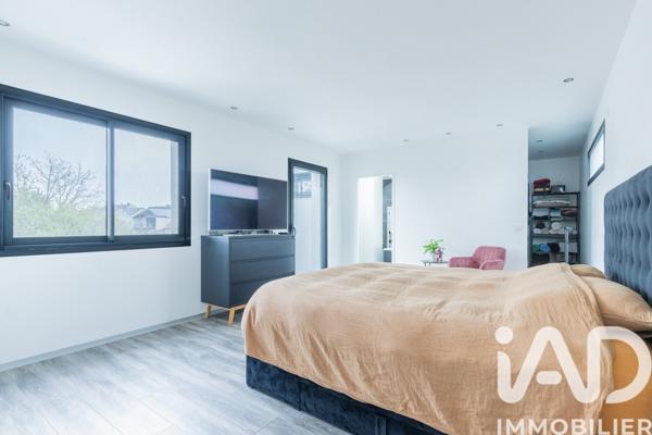 Maison à vendre 5 pièces 147 m² Sainte-Geneviève-des-Bois