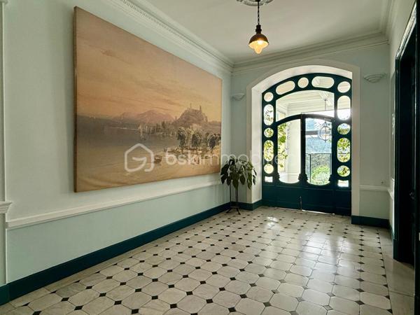 Appartement de 246 m²