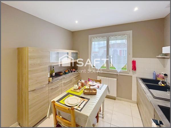 Maison de Plain-Pied de 90m² - Proche Commerces à pied , - Au Calme - Jardin - Dépendances