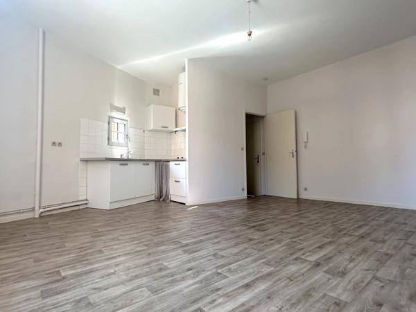 Location                                                      Appartement
                        
                     1 pièces                      34 m2                     à Albi