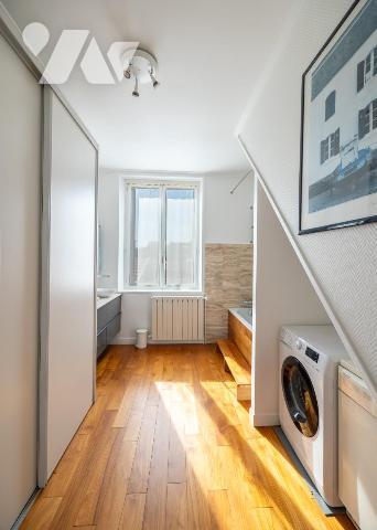 REIMS/proche Centre Ville - Maison avec dépendance et jardin