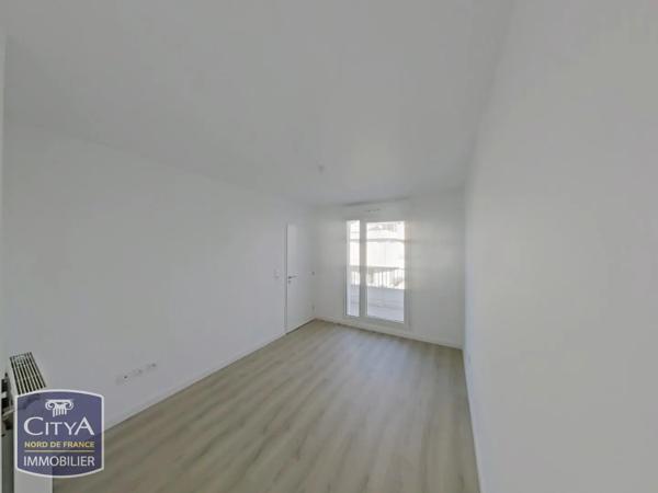 Appartement à louer 2 pièces 39.41m² Dunkerque (59140)