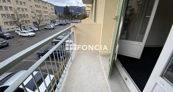 Location Appartement 3 pièces 57.01 m² - Guilherand-granges 07500