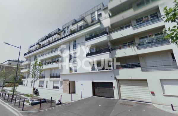 Parking / box Cachan