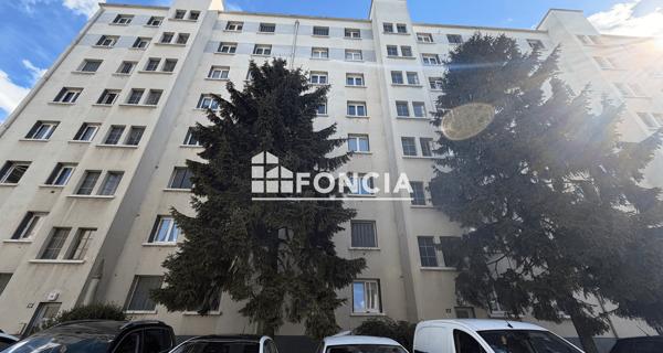 Location Appartement 3 pièces 52.11 m² - Lyon 69008