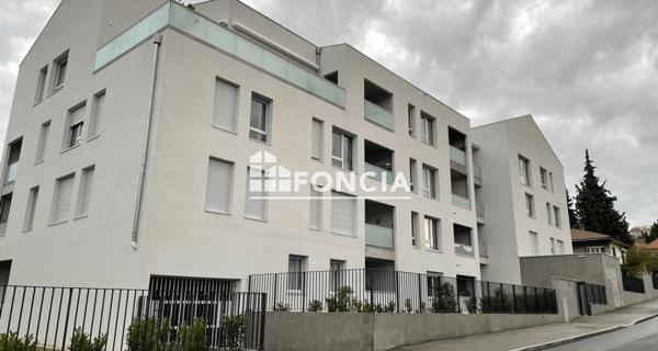 Location Appartement 3 pièces 69.9 m² - Neuville-sur-saône 69250