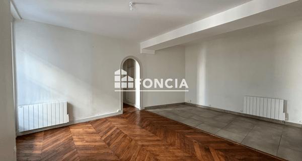 Location Appartement 3 pièces 64.96 m² - Lyon 69005