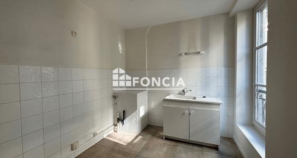 Location Appartement 3 pièces 64.96 m² - Lyon 69005