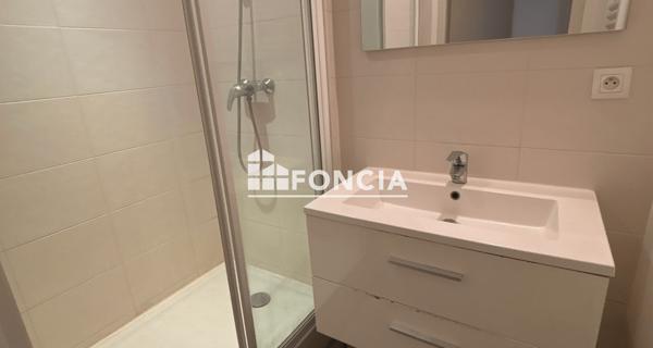 Location Appartement 3 pièces 64.96 m² - Lyon 69005