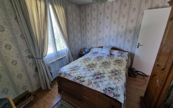 Maison à vendre    4 pièces • 96 m2 Saint-Maurice-les-Brousses