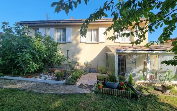 Maison à vendre    4 pièces • 96 m2 Saint-Maurice-les-Brousses