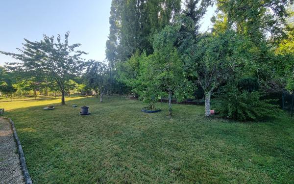 Maison à vendre    4 pièces • 96 m2 Saint-Maurice-les-Brousses