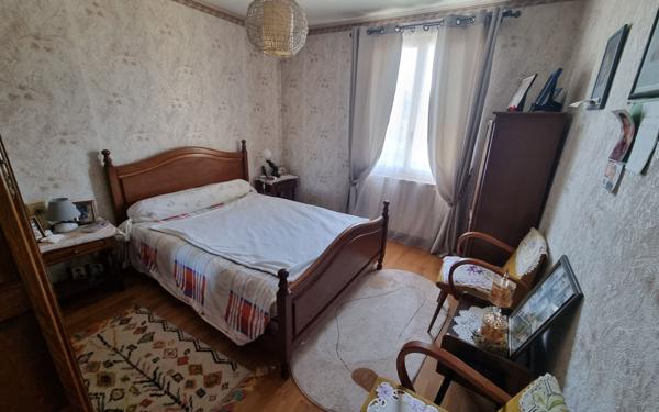 Maison à vendre    4 pièces • 96 m2 Saint-Maurice-les-Brousses