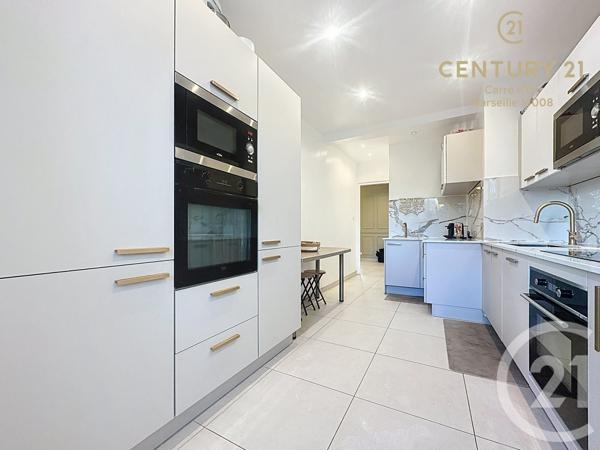 Appartement F5 à vendre  5 pièces - 167,99 m2 MARSEILLE - 13008