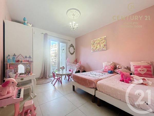 Appartement F5 à vendre  5 pièces - 167,99 m2 MARSEILLE - 13008