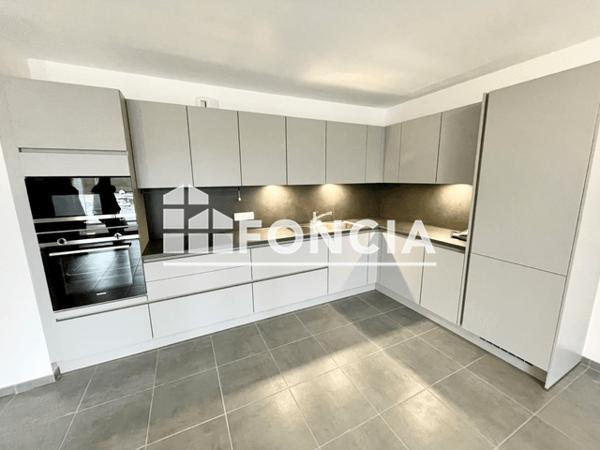 Location Appartement 3 pièces 71.38 m² - 1 RUE MARIE CLAUDE VAILLANT COUTURIER Saint Genis Pouilly 01630