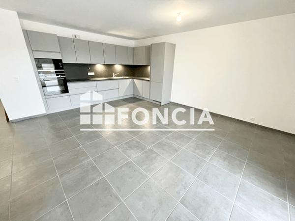Location Appartement 3 pièces 71.38 m² - 1 RUE MARIE CLAUDE VAILLANT COUTURIER Saint Genis Pouilly 01630