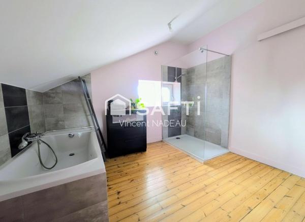 Maison en pierre - 6 pièces - 177 m²