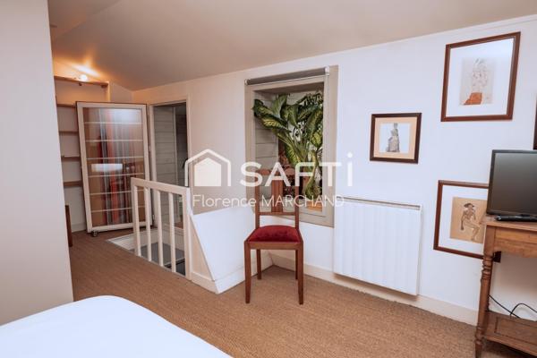 MAISON DE CARACTÈRE  PROCHE BRÈCHE MARCHÉ ECOLES !