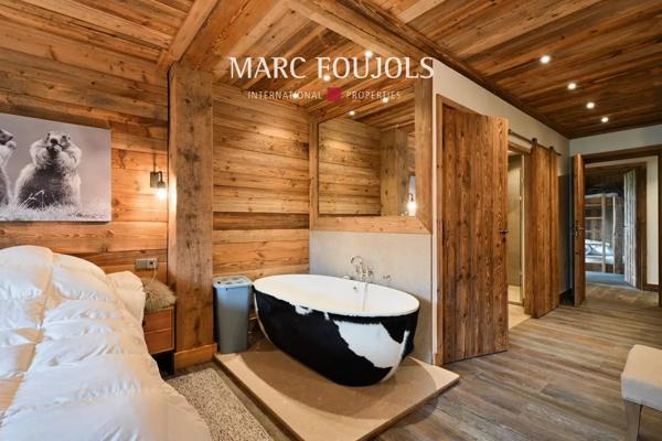 Méribel – Appartement de 190 m² – 4 chambres – Terrasse – Jacuzzi