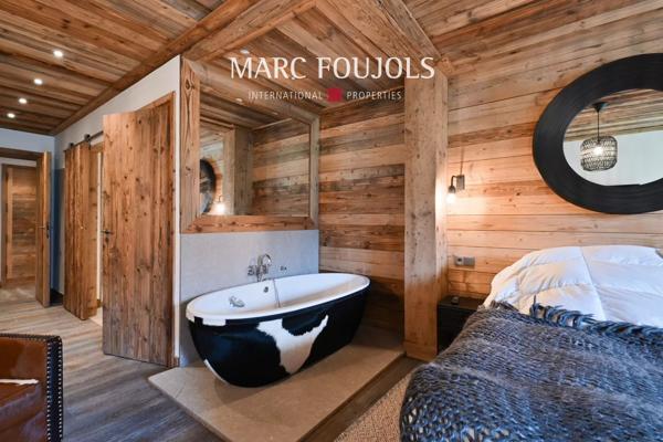 Méribel – Appartement de 190 m² – 4 chambres – Terrasse – Jacuzzi