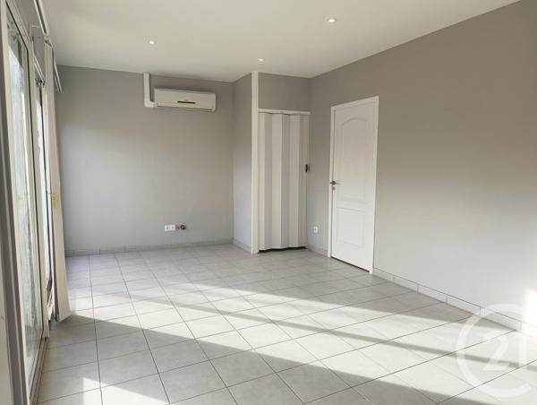 Maison à vendre  8 pièces - 179,41 m2 MONTREVEL EN BRESSE - 01