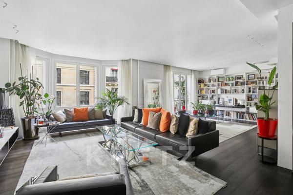 Étage élevé de standing