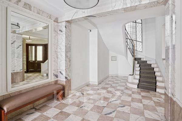 Étage élevé de standing