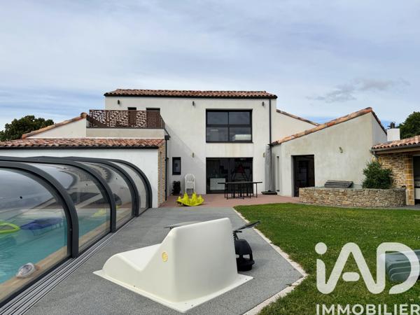 Maison à vendre 6 pièces 204 m² Aubigny-Les Clouzeaux