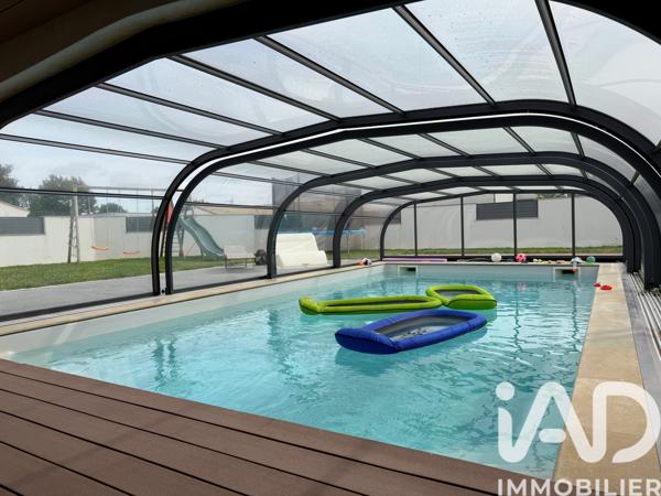 Maison à vendre 6 pièces 204 m² Aubigny-Les Clouzeaux