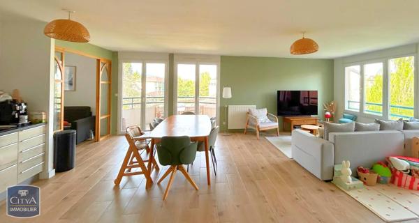 Appartement à vendre 4 pièces 105.88m² Divonne-les-Bains (01220)