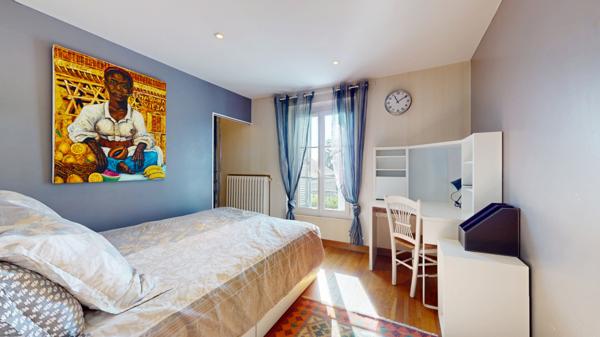 Cinq-Mars-la-Pile (37130) Maison en pierre avec jardin paysagé