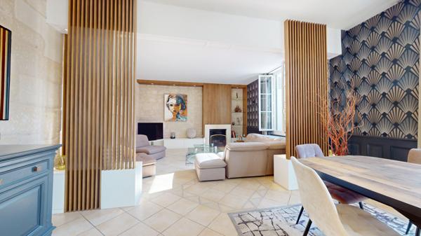 Cinq-Mars-la-Pile (37130) Maison en pierre avec jardin paysagé