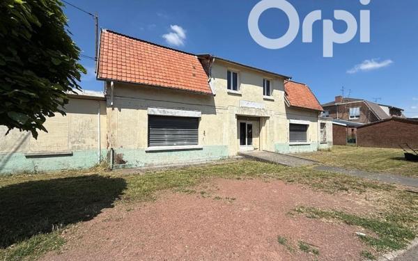 Immeuble à vendre    4 pièces • 419 m2 Rouvroy