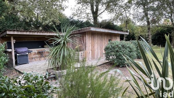 Maison à vendre 4 pièces 125 m² Sainte-Eulalie-en-Born