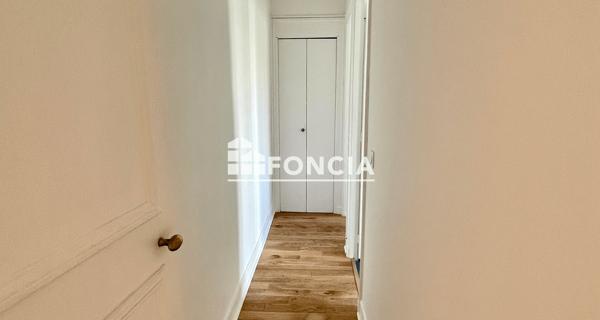 Location Appartement 4 pièces 85.67 m² - Paris 75005