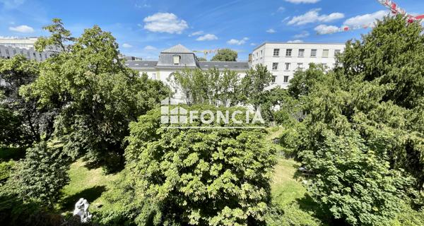 Location Appartement 4 pièces 85.67 m² - Paris 75005