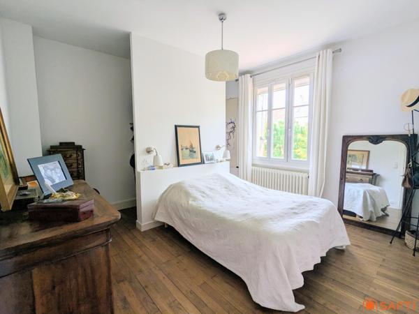 Maison familiale rénovée à 2 pas du parc de Procès