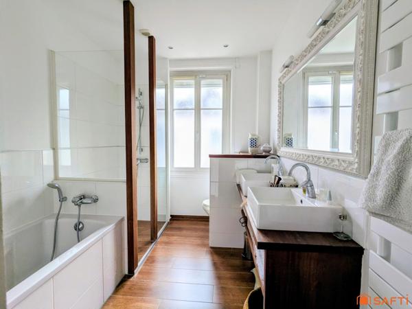 Maison familiale rénovée à 2 pas du parc de Procès