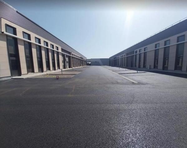 Gallargues-le-Montueux (30660) Entrepôt neuf de 455M² Gallargues le montueux