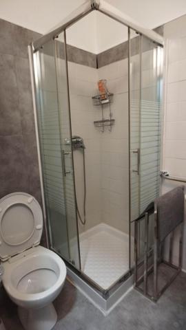 Maison 2 appartements et terrain