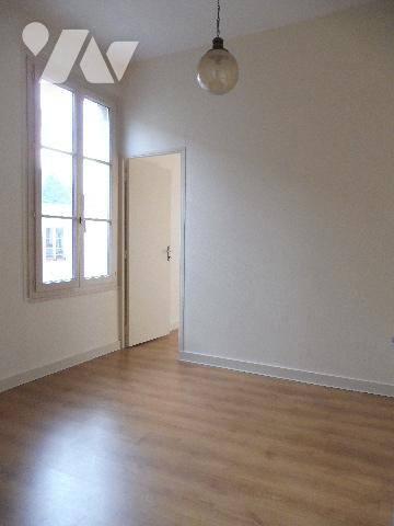 Immeuble à vendre, Baugé, 49150 Baugé-en-Anjou